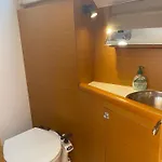 Botel Nautical Nomad *